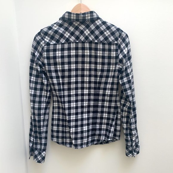 Aritzia tna flannel button down - Picture 2 of 3